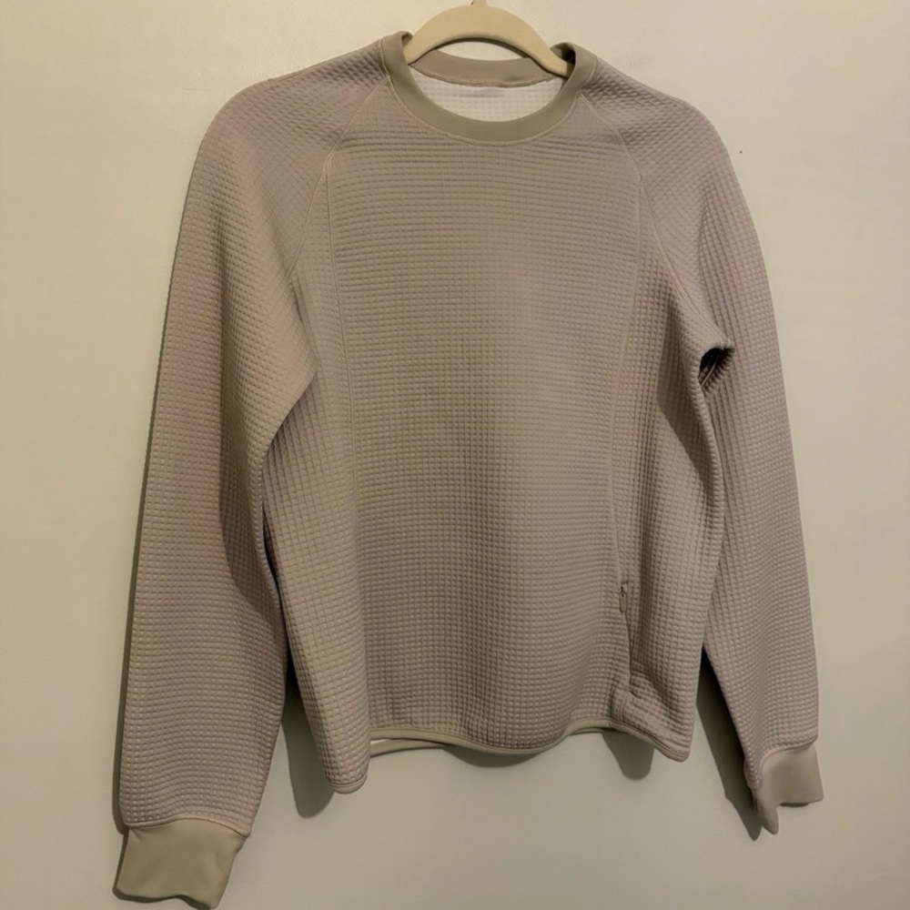 Lululemon Light Taupe Waffle Knit Pullover Sweatshirt Small